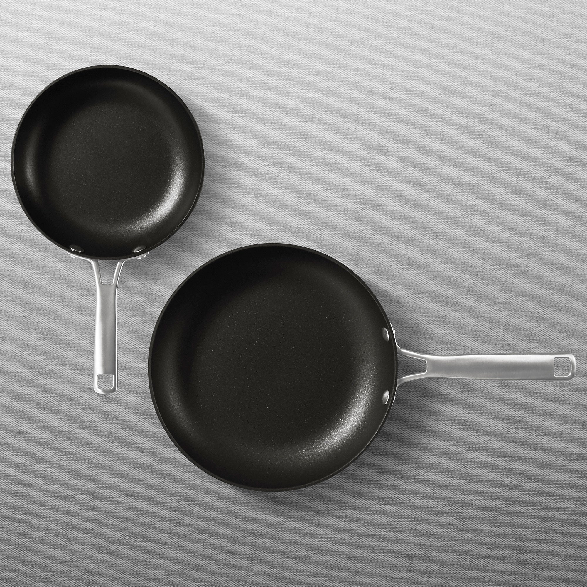 Calphalon 321 12-Piece Cutlery Knife Block Set + 2pc 8 & 10 Inch Frying Pan Set - VMInnovations