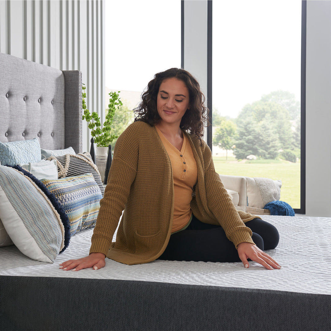 Sealy F03-00155-TX0 Essentials 10 Inch Hybrid Mattress in a Box, Twin XL, White