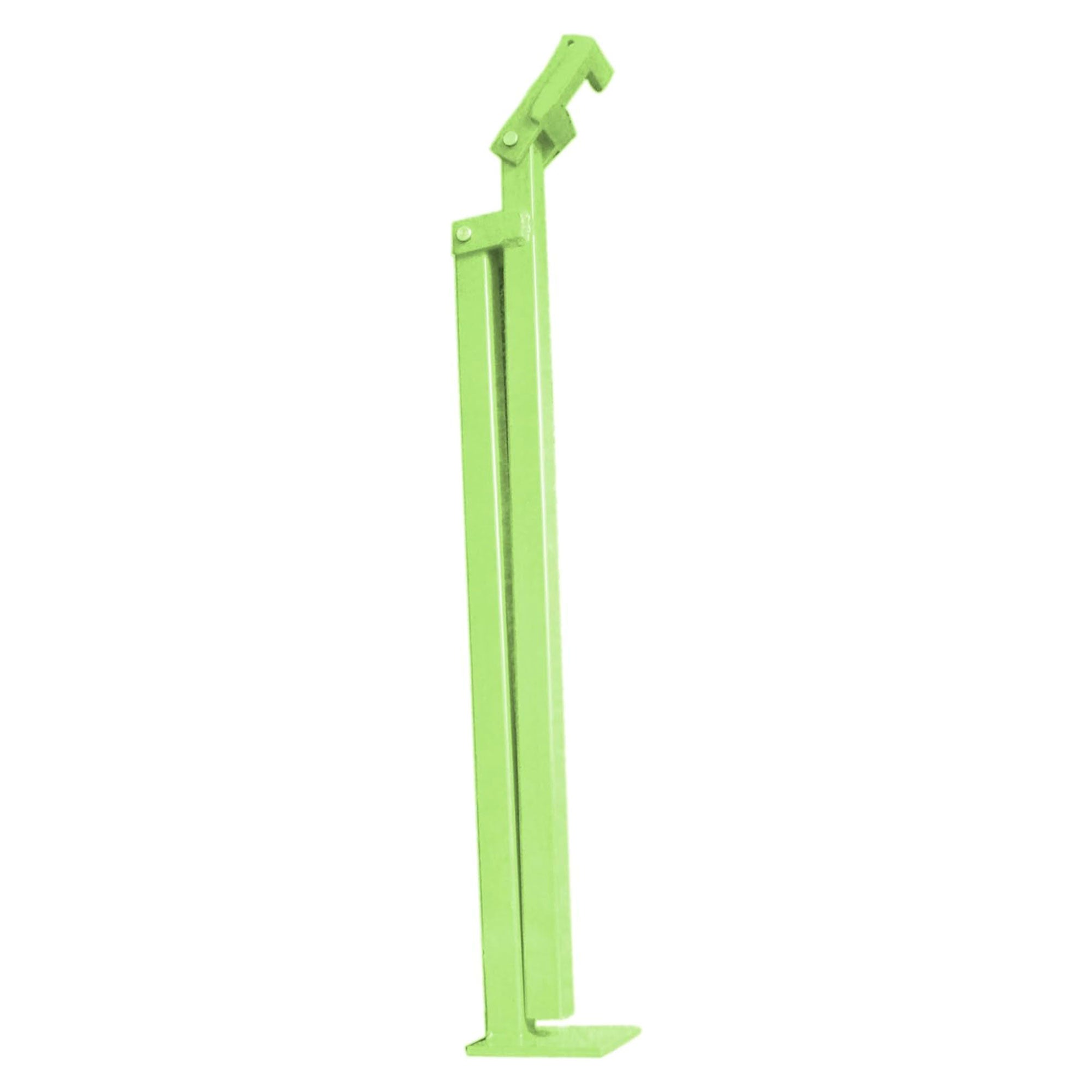 Field Tuff 17lb Lightweight Manual T Post Puller for Studded T Posts, (Used)
