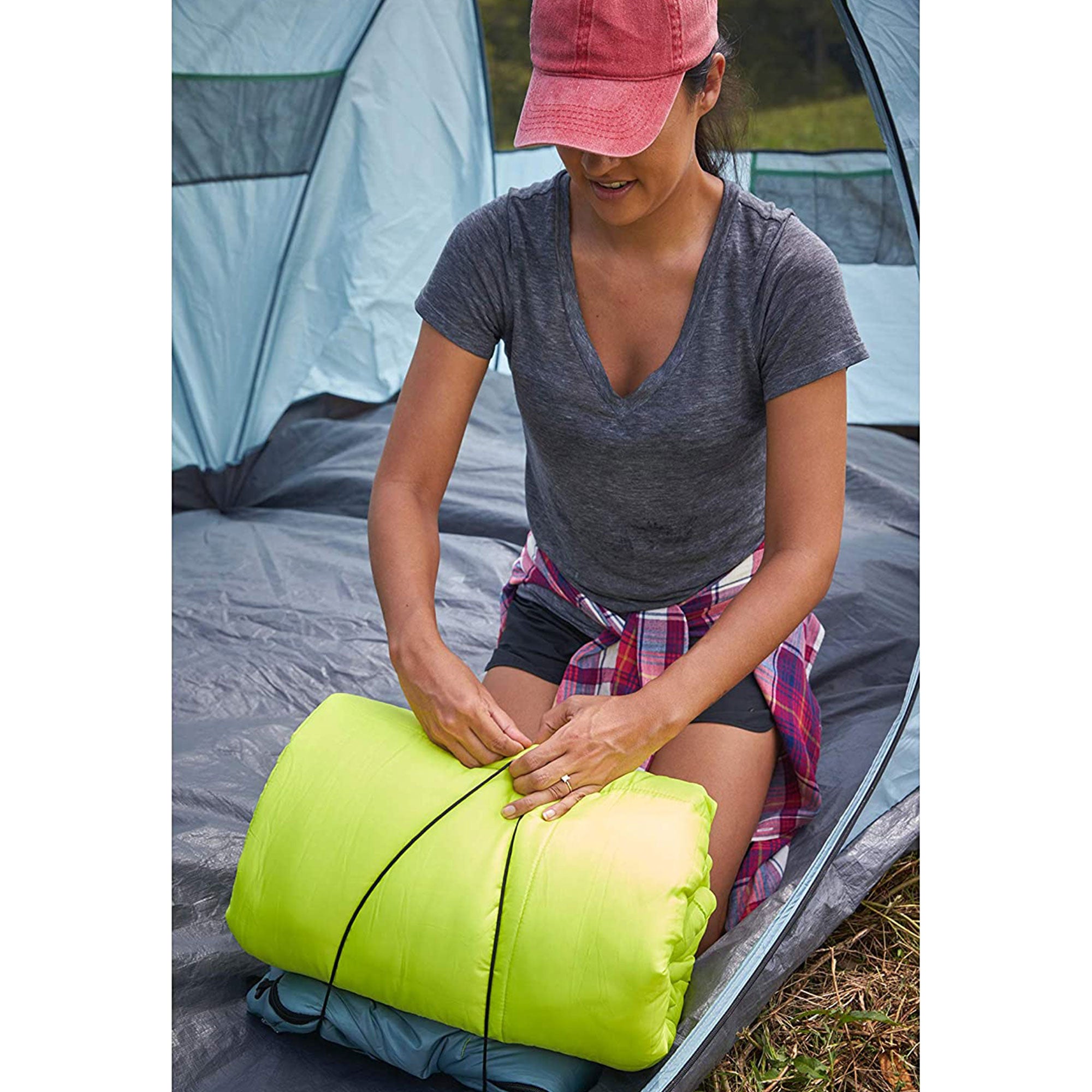Coleman Kompact Lightweight 30 Fahrenheit Sleeping Bag for Camping and Hiking
