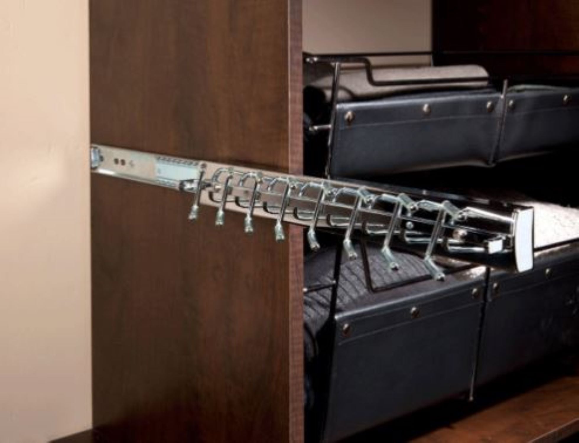 Rev-A-Shelf Sidelines 14'' Pop Out Deluxe Tie Rack, Chrome, TRCPOSL-14-CR-1 - VMInnovations