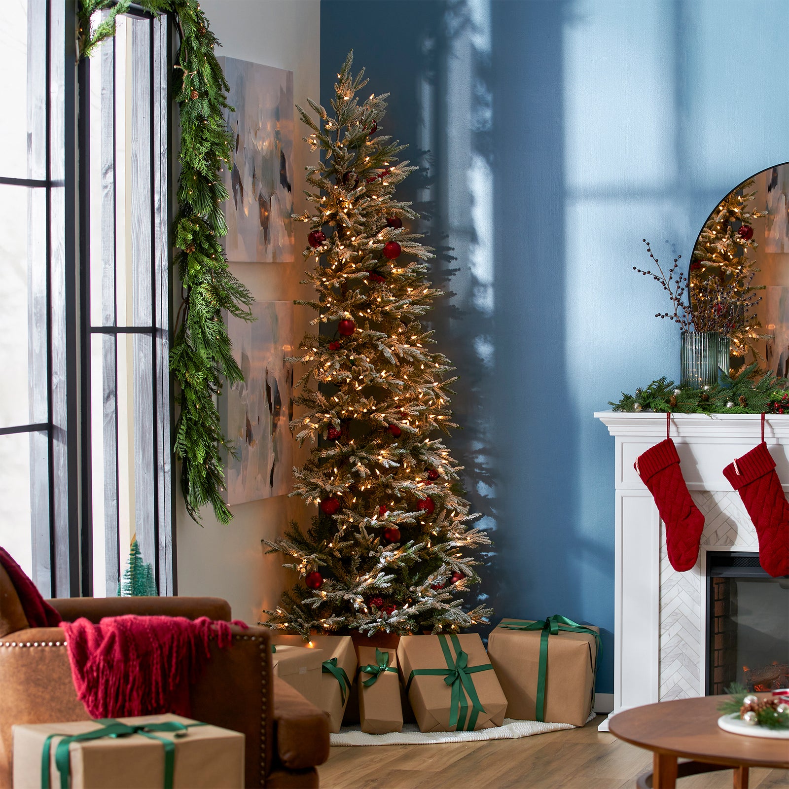 Snowy Montgomery 7 Ft Prelit Flocked Corner Christmas Tree (Used) - VMInnovations