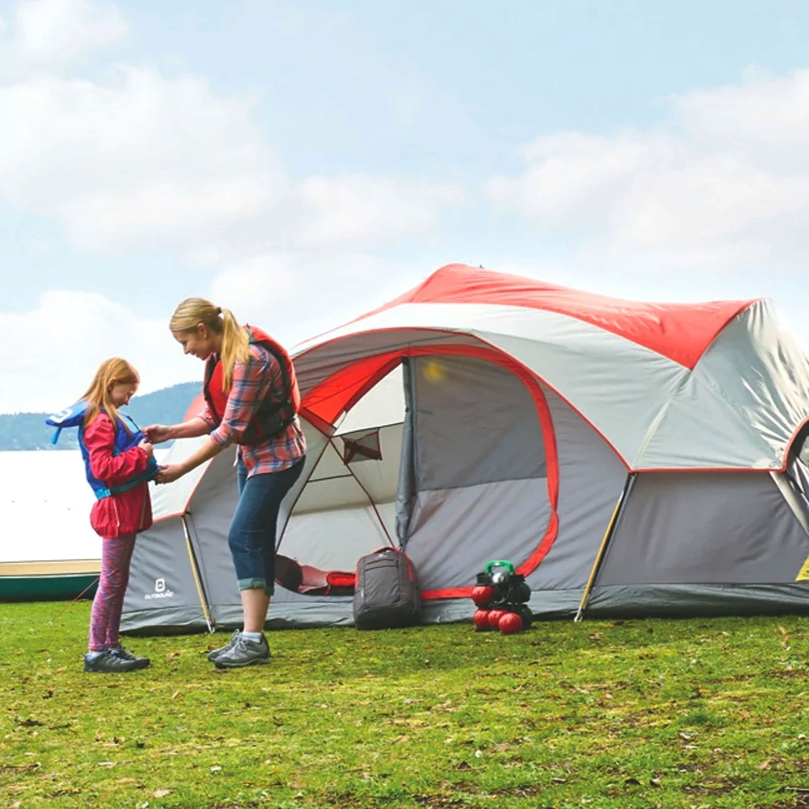 Outbound 8 Person 3 Season Easy Up Camping Dome Tent with Rainfly & Bag (Used) - VMInnovations