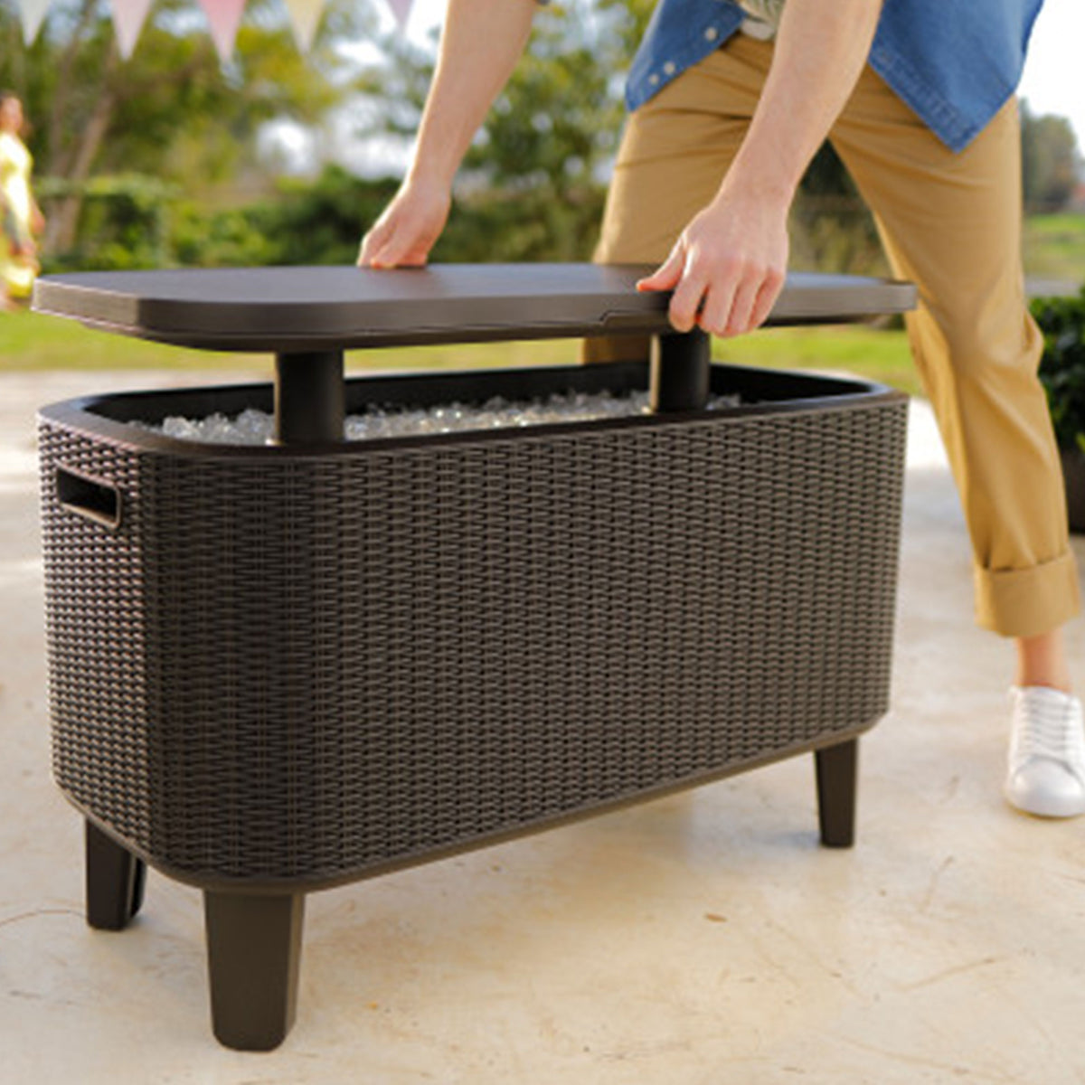 Keter Bevy Bar 17 Gallon Cooler with Pop-Up Table Top Bar Cart, Rattan Brown