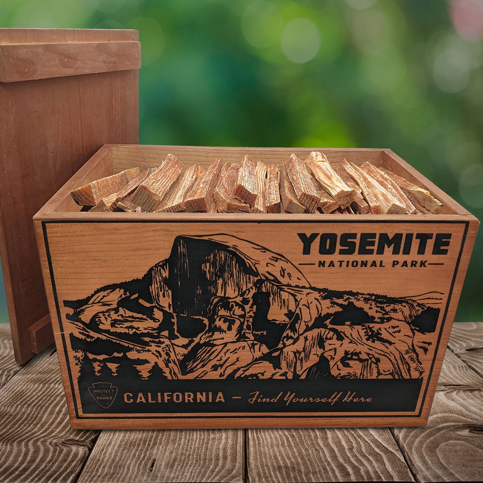 Betterwood Products Fatwood Firestarter w Wood Crate, Yosemite, 13 LB (Open Box) - VMInnovations