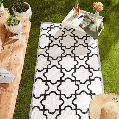DII Design Imports Indoor Outdoor 3 x 6 Foot Reversible Lattice Woven Rug (Used) - VMInnovations