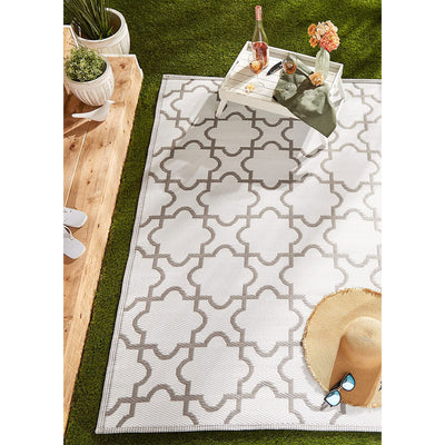 DII Design Imports Indoor and Outdoor 4x6 Ft Reversible Woven Rug, Stone (Used)