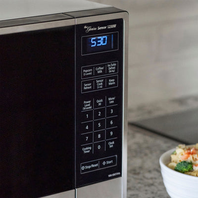 Panasonic 1.6 Cu. Ft. 1250 Watt Countertop Microwave