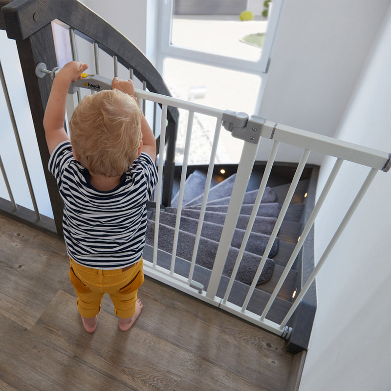 hauck Open N Stop Pressure Mounted Fit Baby Safety Gate w/3.5" Extension, White