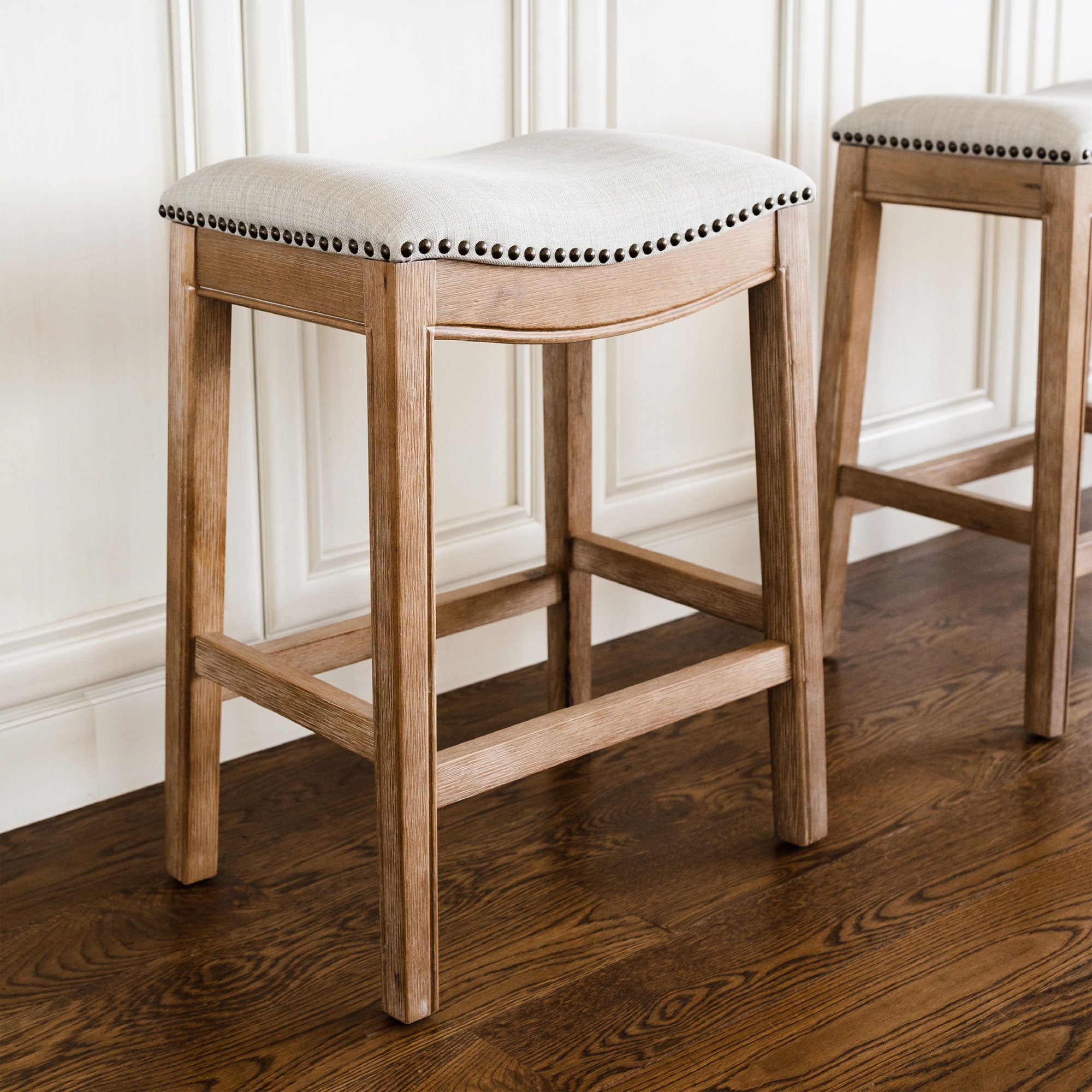 Maven Lane Adrien Kitchen Bar Stool 31"H, Weathered Oak Finish (For Parts)(2 Pk) - VMInnovations