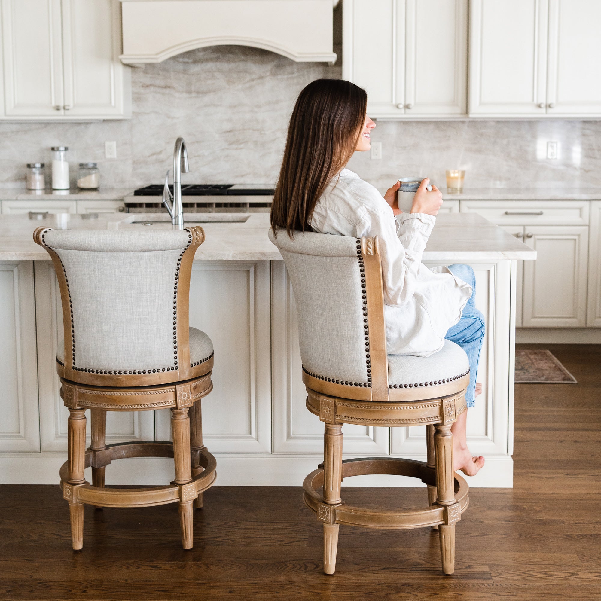 Maven Lane Pullman Swivel Stool, Weathered Oak, Bar Height (Open Box) (2 Pack) - VMInnovations