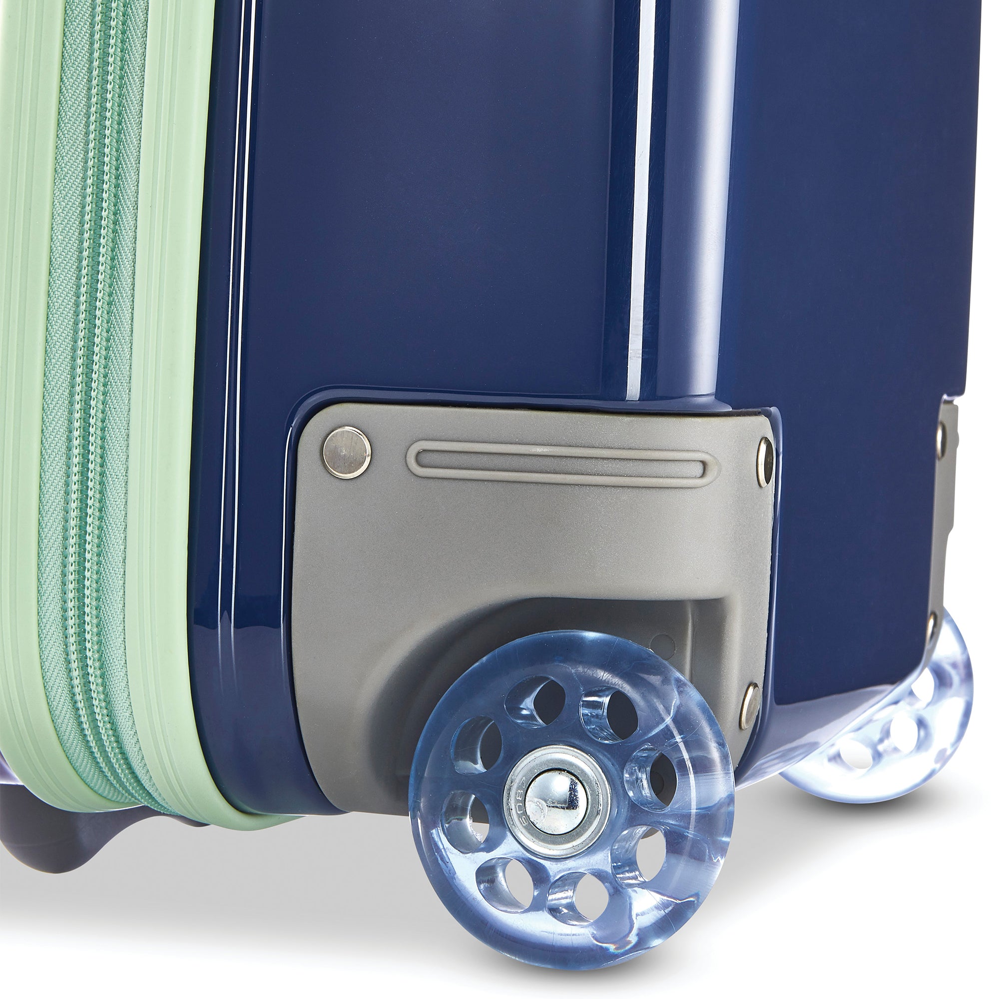 American Tourister Disney Star Wars Carry-On Suitcase & Backpack Set (Open Box) - VMInnovations