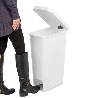 Sterilite 11 Gal. Slim Handsfree Portable Wastebasket Trash Can, White (16 Pack)