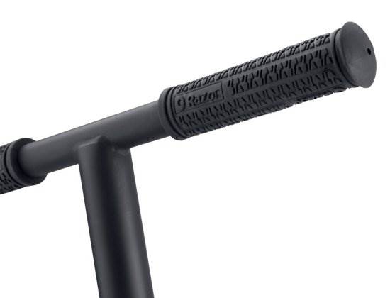 Razor Black Label Ultra Pro Lo Limited Folding Scooter