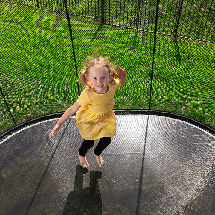 Springfree 6' x 9' Oval Outdoor Backyard Trampoline with FlexiNet and Soft Edge