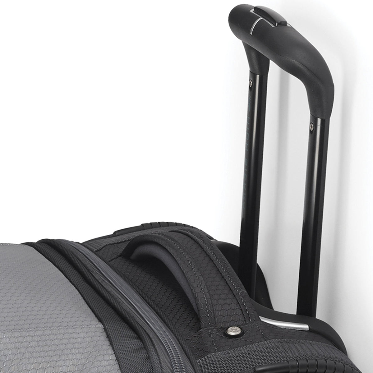 High Sierra Fairlead 22 Inch Drop Bottom Wheeled Duffel Bag Traveling Luggage