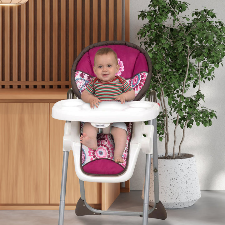 Baby Trend Sit-Right Durable Compact Freestanding Foldable High Chair, Paisley