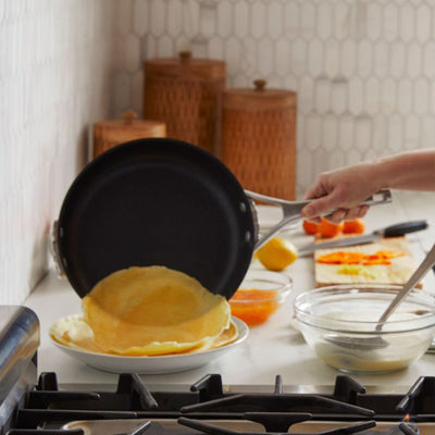 Premier Space Saving 1.5 Quart Hard Anodized Nonstick Saucepan w/Lid (Open Box) - VMInnovations