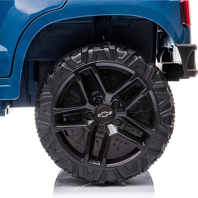 Dakott Chevy Silverado Z71 4x4 Big Wheels Ride On Monster Truck, Blue (Used)