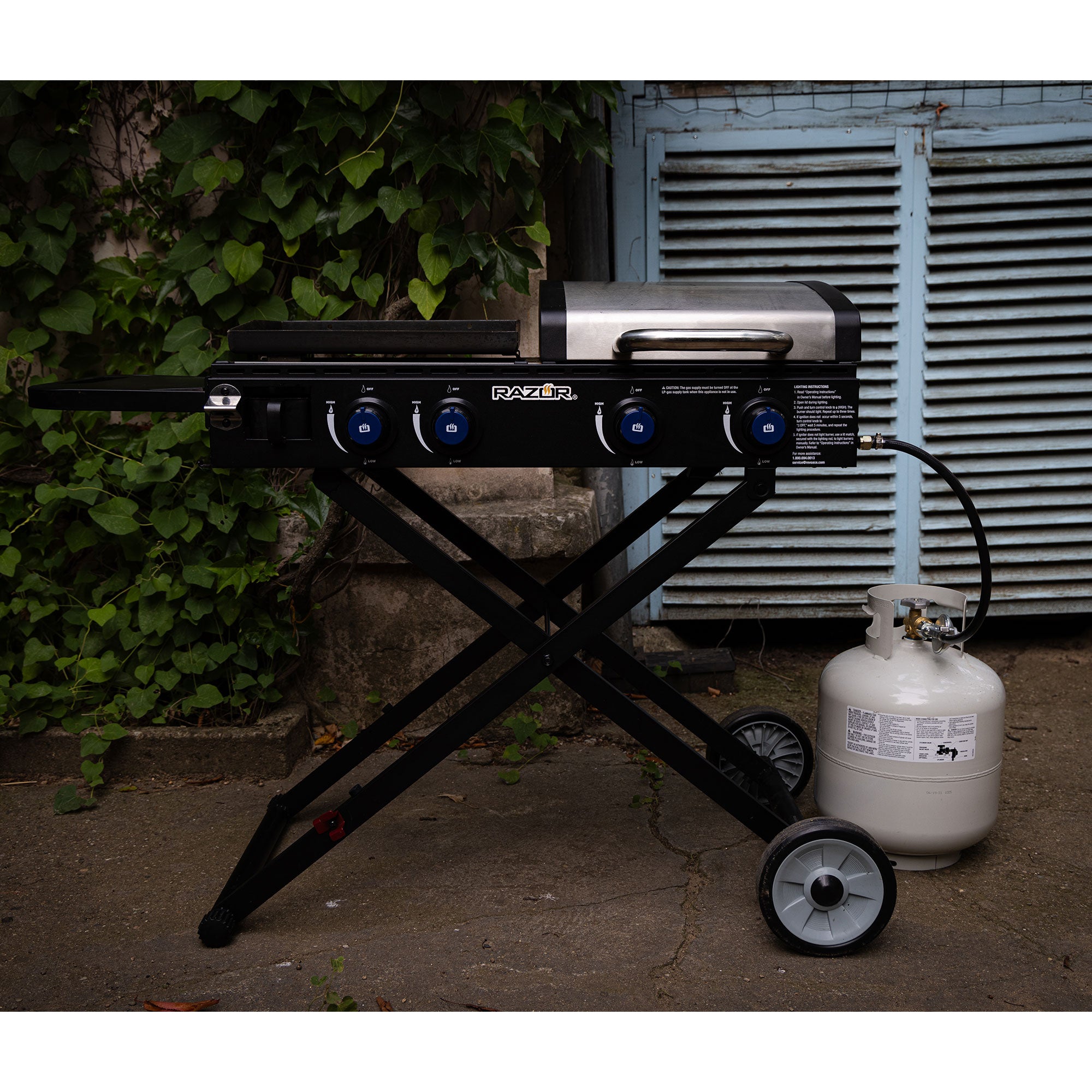 Razor Griddle Portable 4 Burner 40,000 BTU Gas Grill and Griddle Cart with Lid - VMInnovations