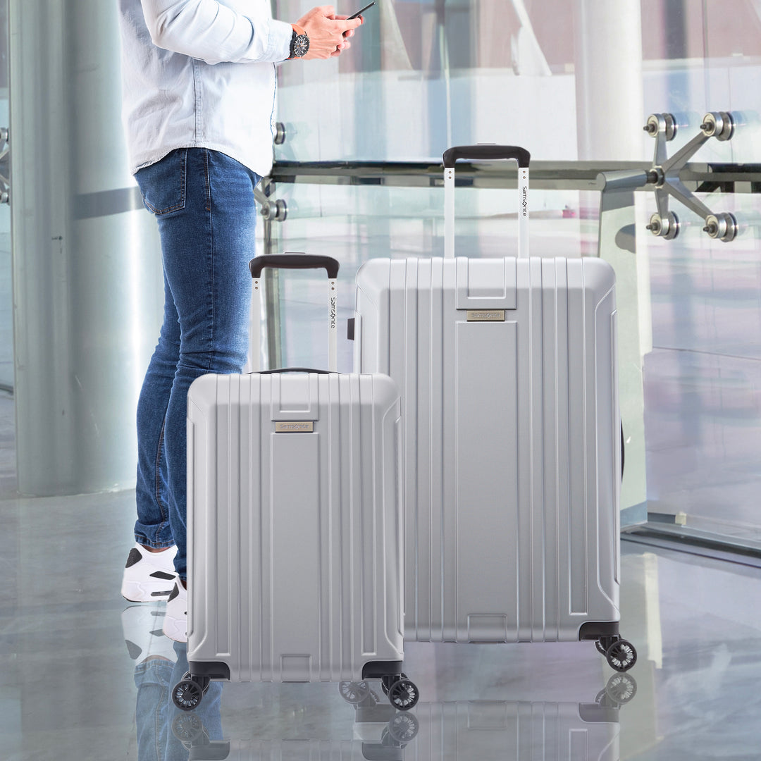 Samsonite Hardside Spinner Luggage w/Adjustable Handle, 2pcs, Silver (Used)