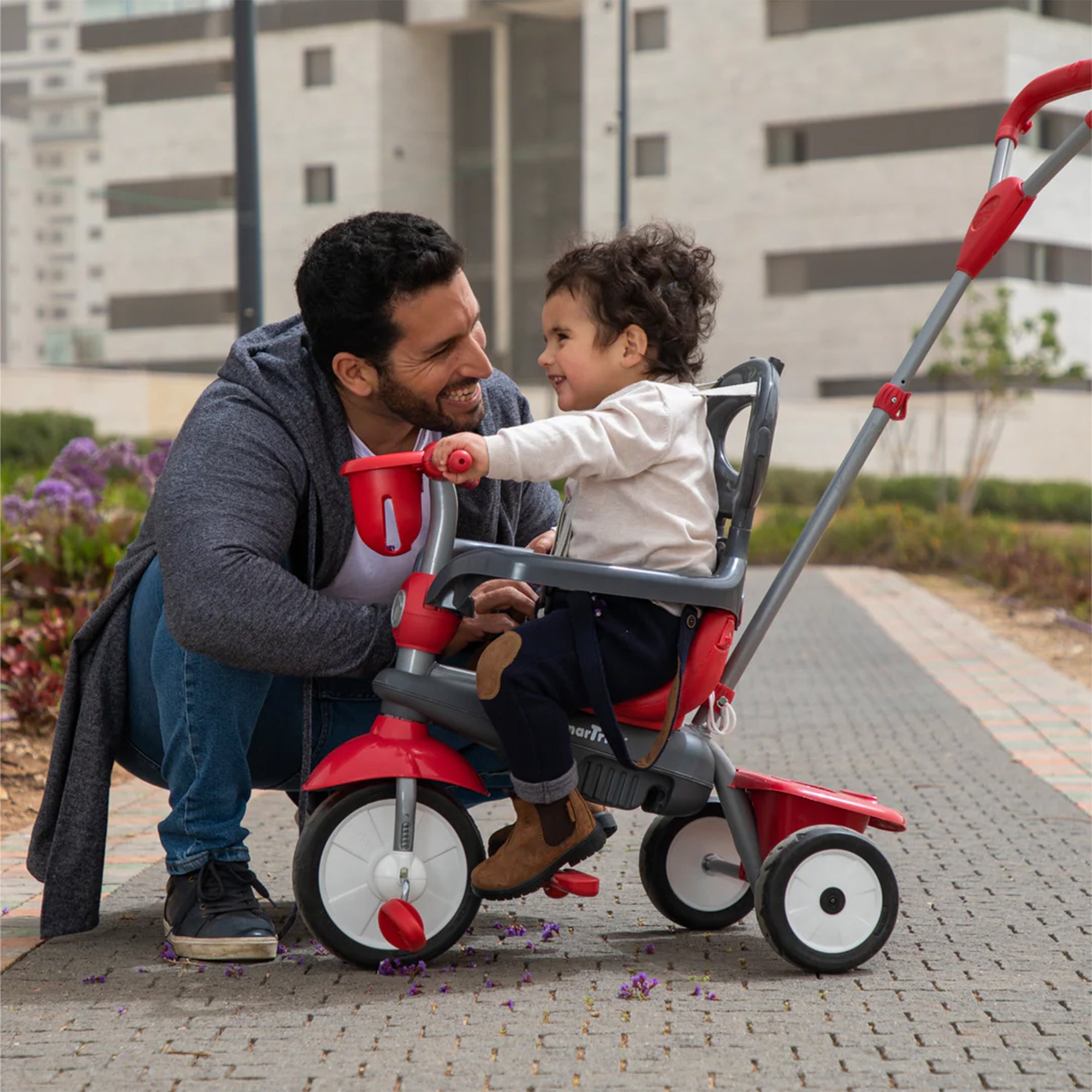 smarTrike 4 in 1 Breeze Plus Multi-Stage Tricycle w/Folding Canopy, Red (Used) - VMInnovations
