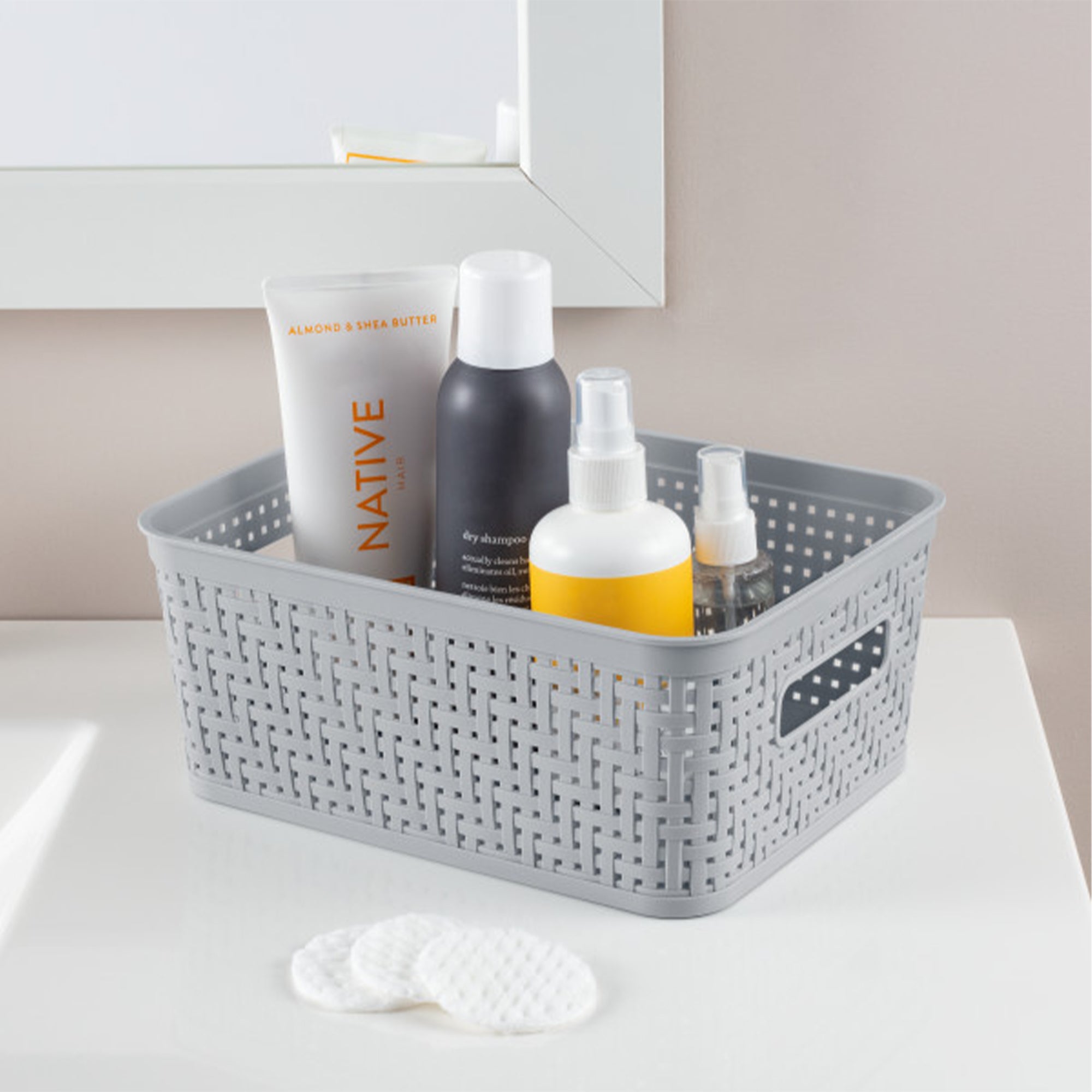 Sterilite 10x8x4.25 Inch Woven Rectangular Short Basket for Home Organization