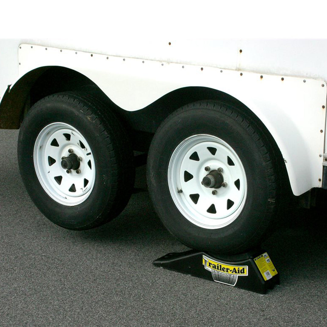 Camco Trailer Aid PLUS Tandem Trailer Tire Changing Ramp w/5.5" Lift,Black(Used)