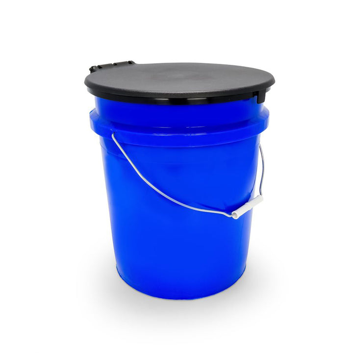 Camco RV Portable Outdoor 5 Gal Toilet Bucket Kit w/ Seat & Lid Attachment(Used)