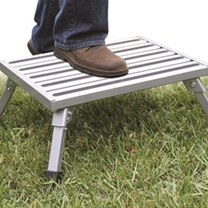 Camco 43677 Fixed Height Aluminum Platform Step Stool with Rubber Feet(Open Box)