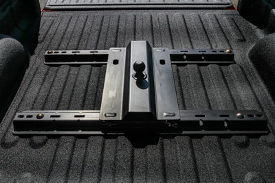 EazLift Universal Fit Gooseneck Ball Plate for In-Bed 5th Wheel Rails (Open Box)