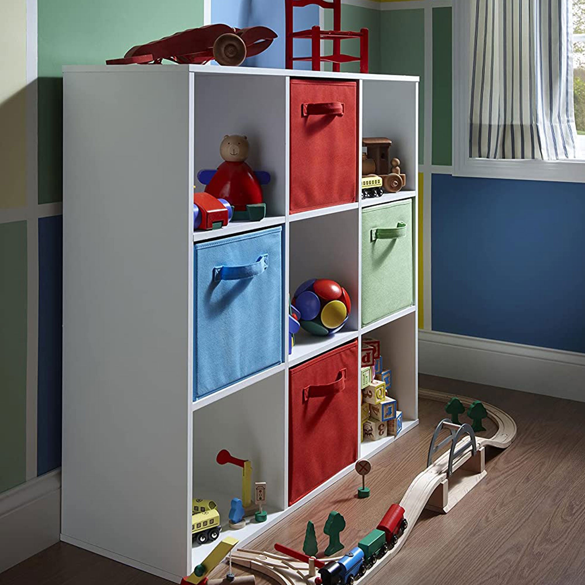 ClosetMaid 9 Cube Wood Stackable Open Bookcase Display Shelf, White (Damaged) - VMInnovations