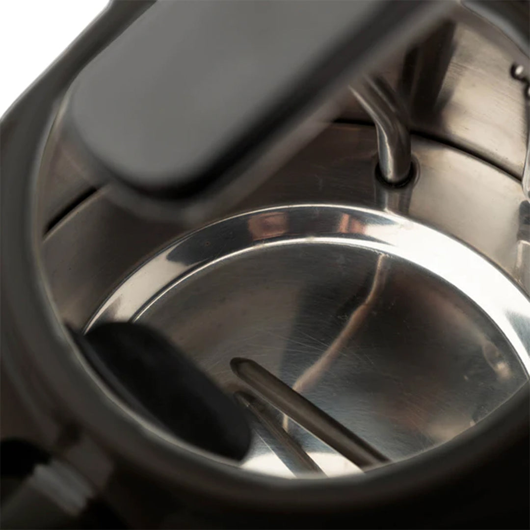 Haden 1.7 Liter Electric Water Kettle w/ 360-Degree Base, Black/Copper(Open Box)