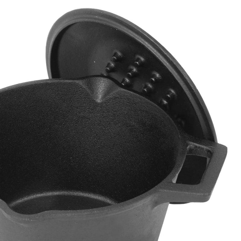 Bayou Classic 2.5 Qt Cast Iron Covered Sauce Pot w/Self-Basting Lid, Black(Used)