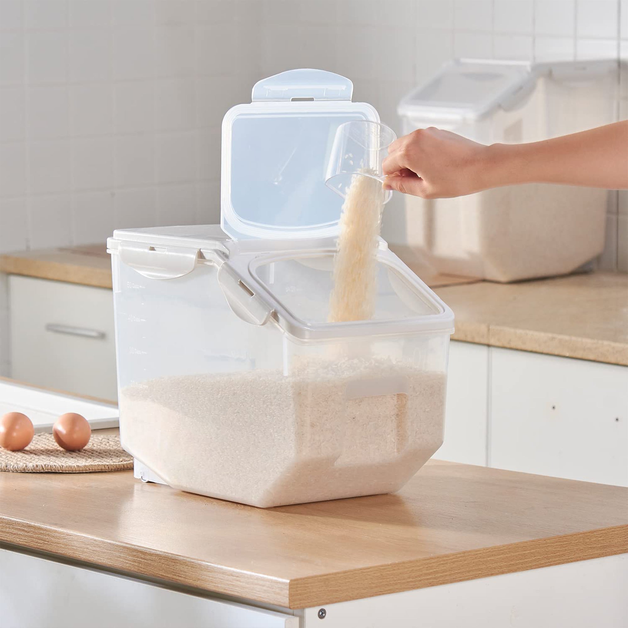 HANAMYA 15 Liter Rice Storage Container with Wheels and Measuring Cup, (Used) - VMInnovations