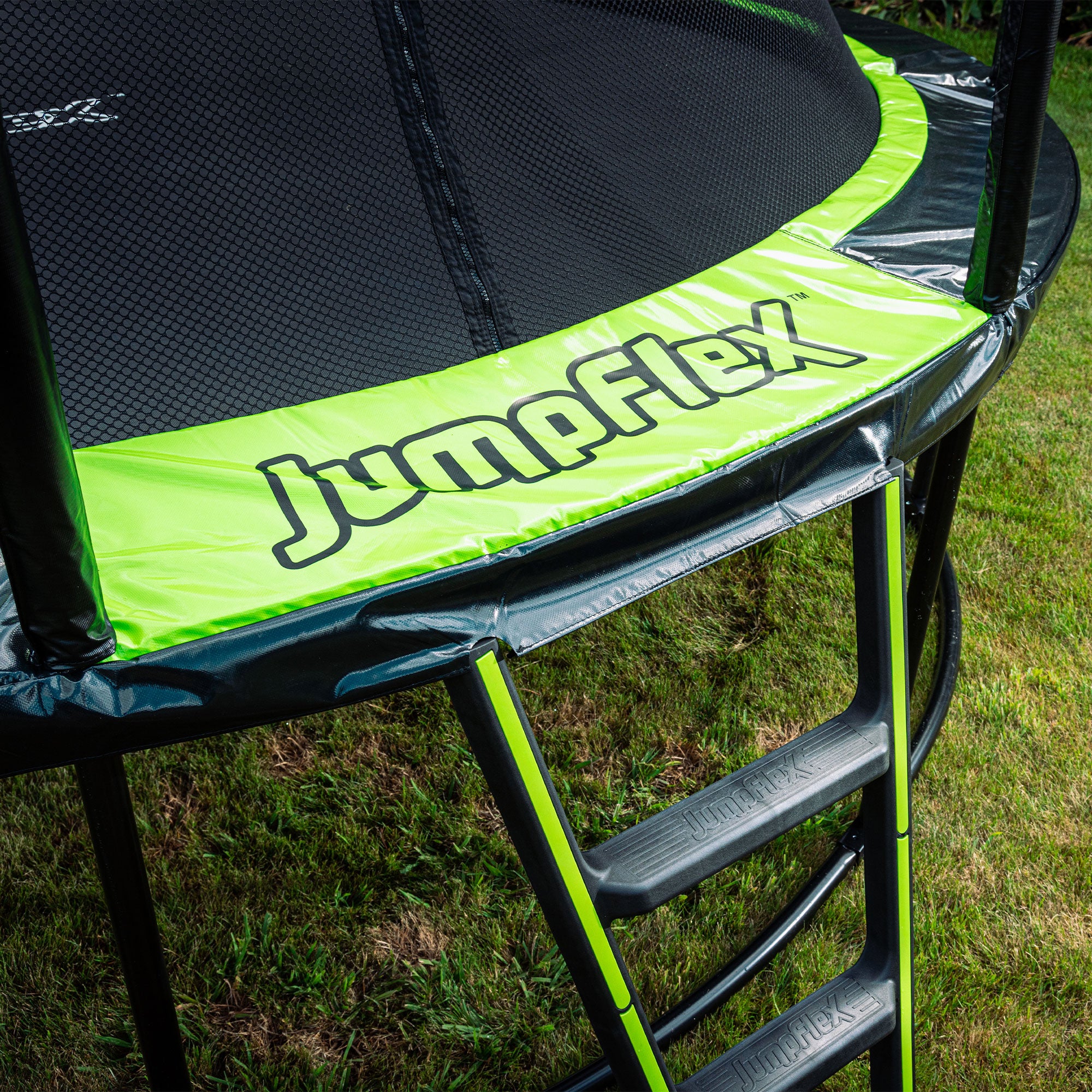 JumpFlex HERO 15' Trampoline for Kids Outdoor Play Equipment with Net and Ladder - VMInnovations