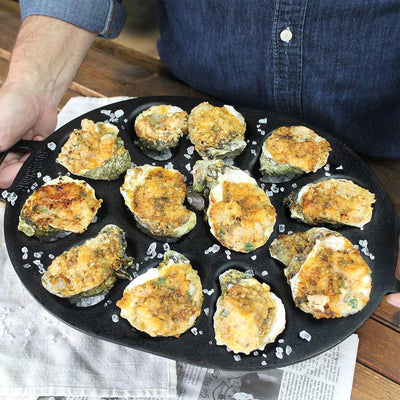 Bayou Classic Cast Iron Shellfish Shaped Oyster Grill Pan for 12 Clams, Black - VMInnovations