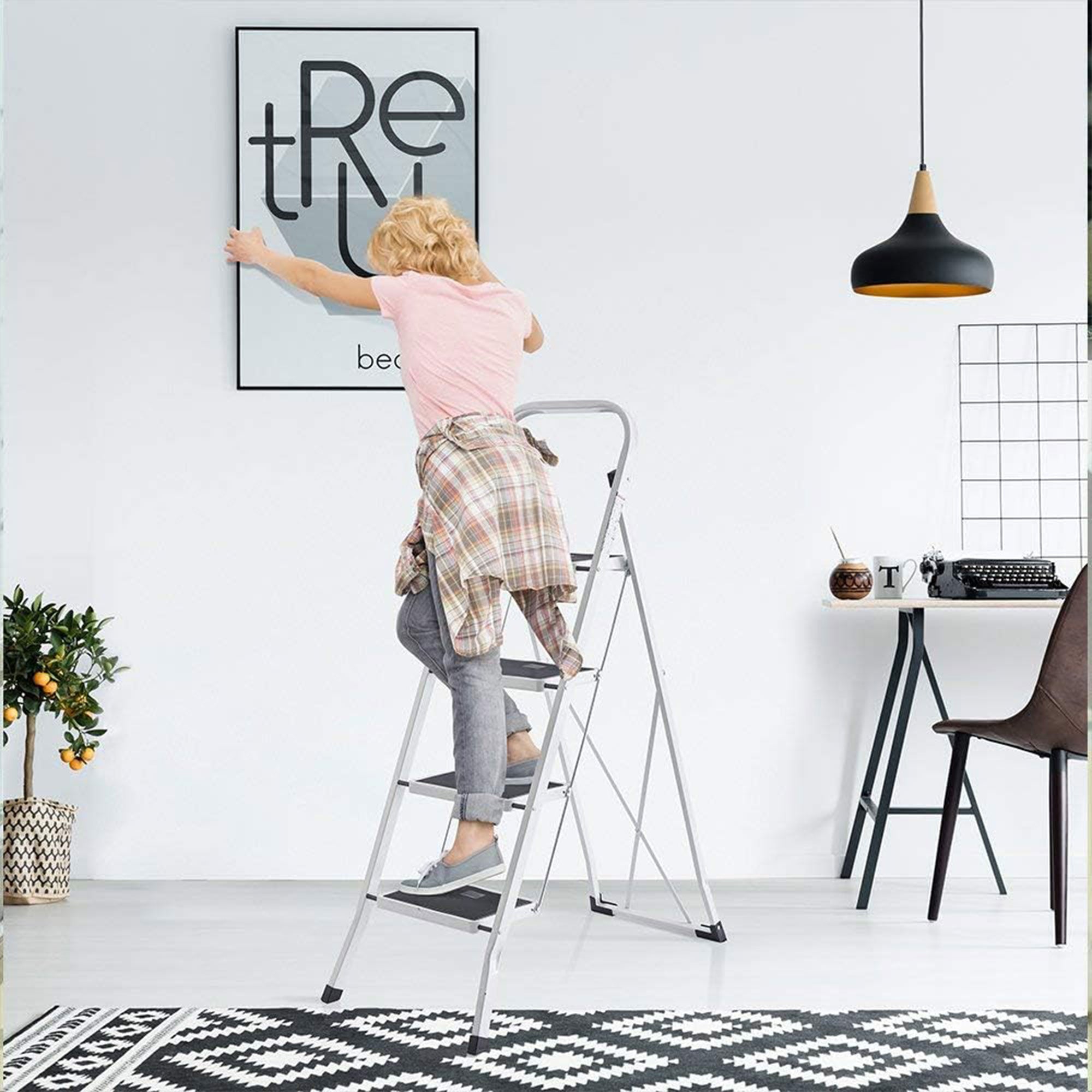 Delxo Alloy Steel Folding 4 Step Stool Portable Ladder w/ Hand Grip, White(Used) - VMInnovations