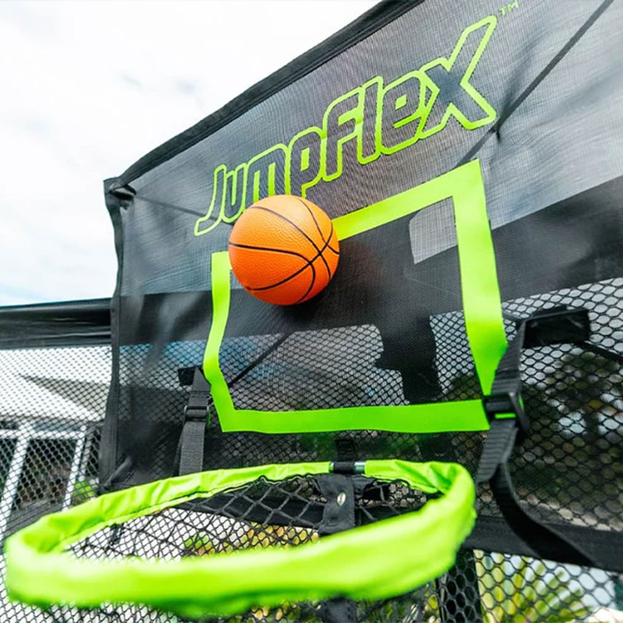 JumpFlex HERO 15' Trampoline with PROJAM Hero Basketball Hoop and Net Attachment - VMInnovations