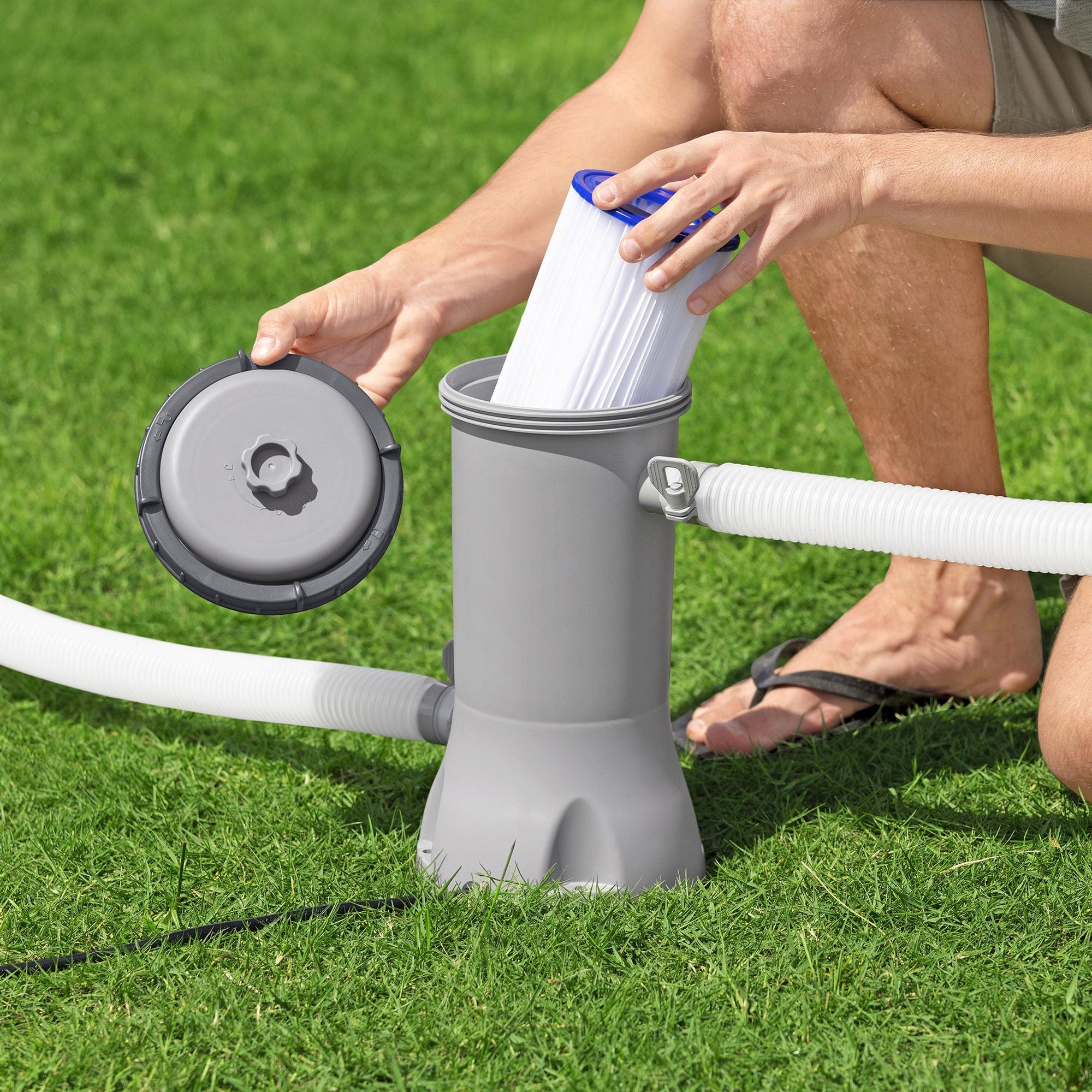 Bestway Flowclear 530 Gal per Hour Above Ground Swimming Pool Filter Pump (Used)