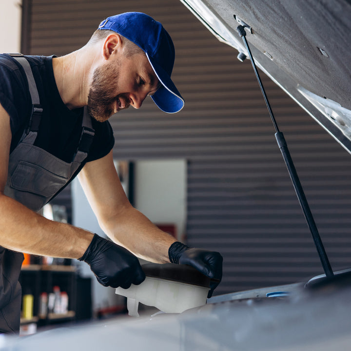 Brock 1667-0009 Plastic Truck Coolant Recovery Reservoir Tank w/Cap, Black(Used)