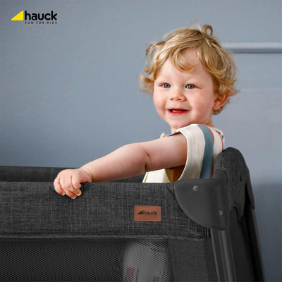 hauck Play N Relax Center Portable Baby Playard Crib with Travel Bag, Black