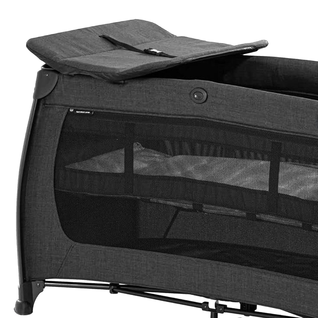 hauck Play N Relax Center Portable Baby Playard Crib w/Travel Bag, Black (Used) - VMInnovations