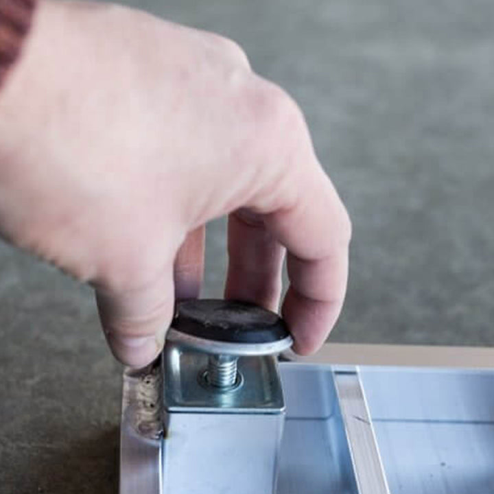 EZ-ACCESS TRANSITIONS 24” Self Supporting Aluminum Angled Entry Ramp (Open Box)