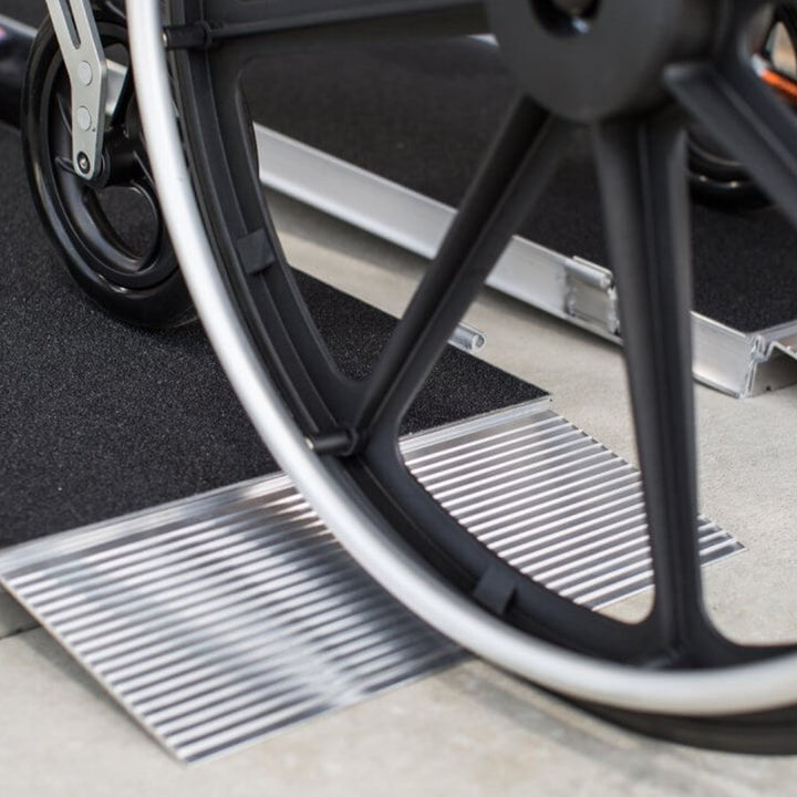 EZ-ACCESS 2ft Suitcase Singlefold Ramp w/Surface That Resists Slips (Used) - VMInnovations