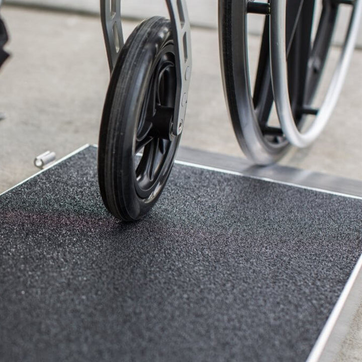 EZ-ACCESS 2ft Suitcase Singlefold Ramp w/Surface That Resists Slips (Used) - VMInnovations