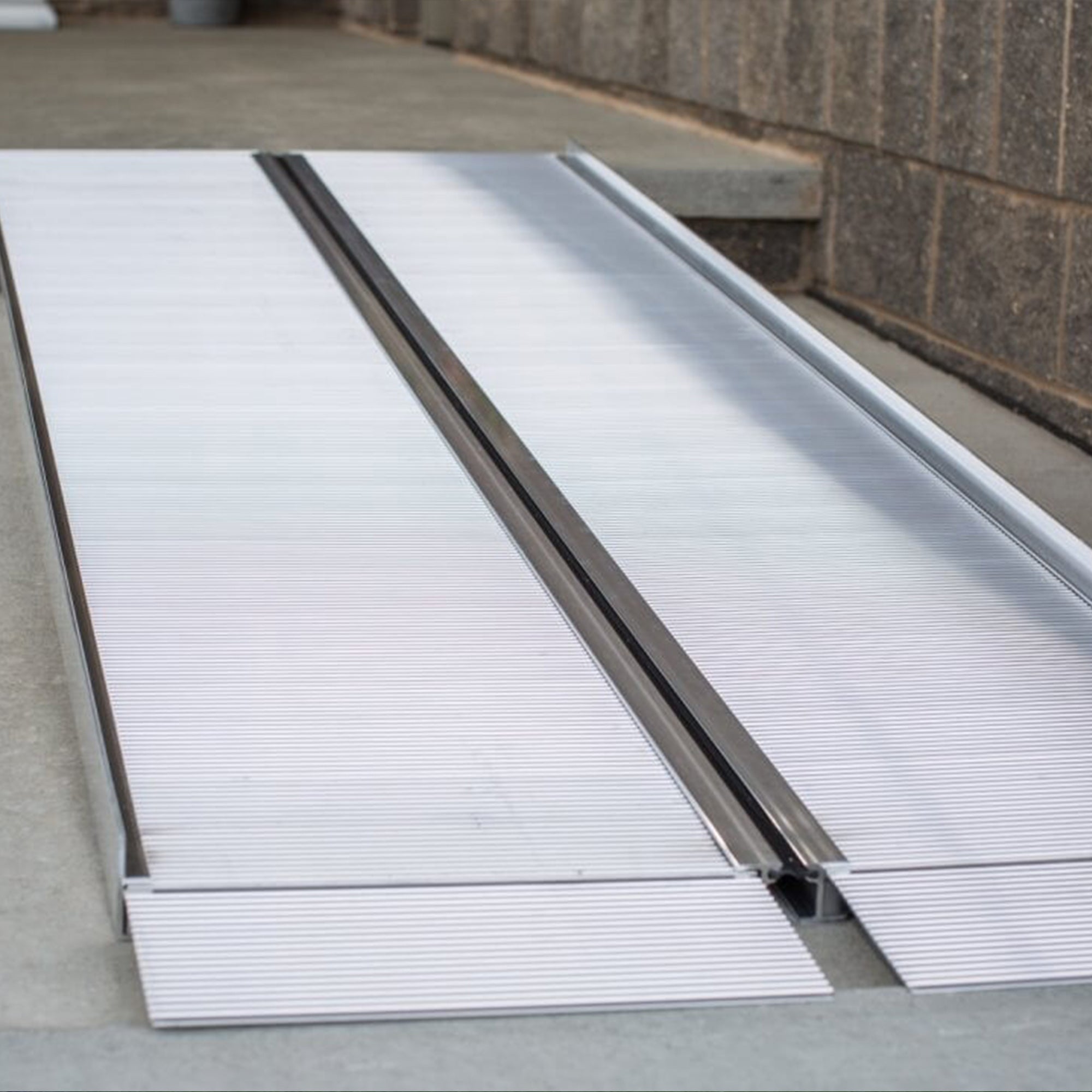 EZ-ACCESS SUITCASE 3’ x 30" Portable Ramp for Scooters & Wheelchairs (Open Box) - VMInnovations