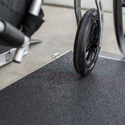EZ-Access 3ft Singlefold Portable Ramp w/Surface That Resists Slips (Used) - VMInnovations