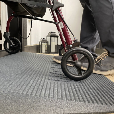 EZ-ACCESS TRANSITIONS 1.5" Non Slip Rubber Angled Entry Mat, Black (Open Box) - VMInnovations