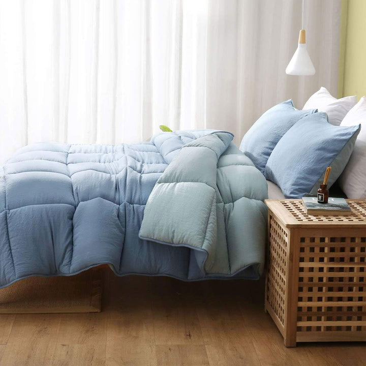 APSMILE Reversible All Season Down Full Queen Comforter, Light Blue (Open Box)